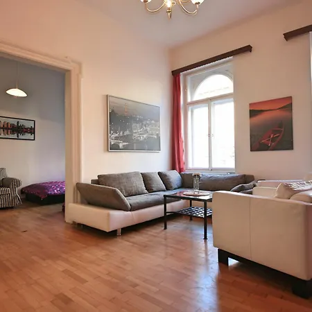Apartment Tyrsova Flat *
